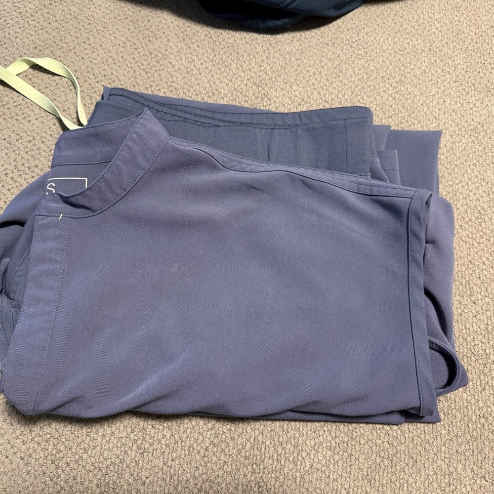 Figs Women's Livingston Pant with Rafaela Top